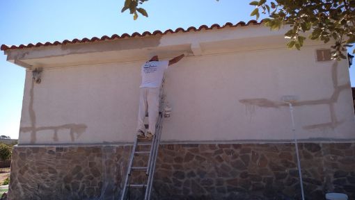 pintores de fachadas en guadalajara chalet