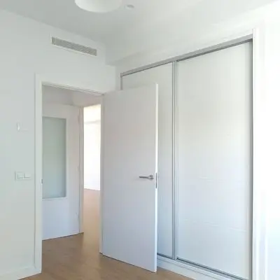 pintor para lacado de puertas en barajas